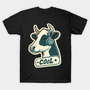 cool cow with headphones T-Shirt